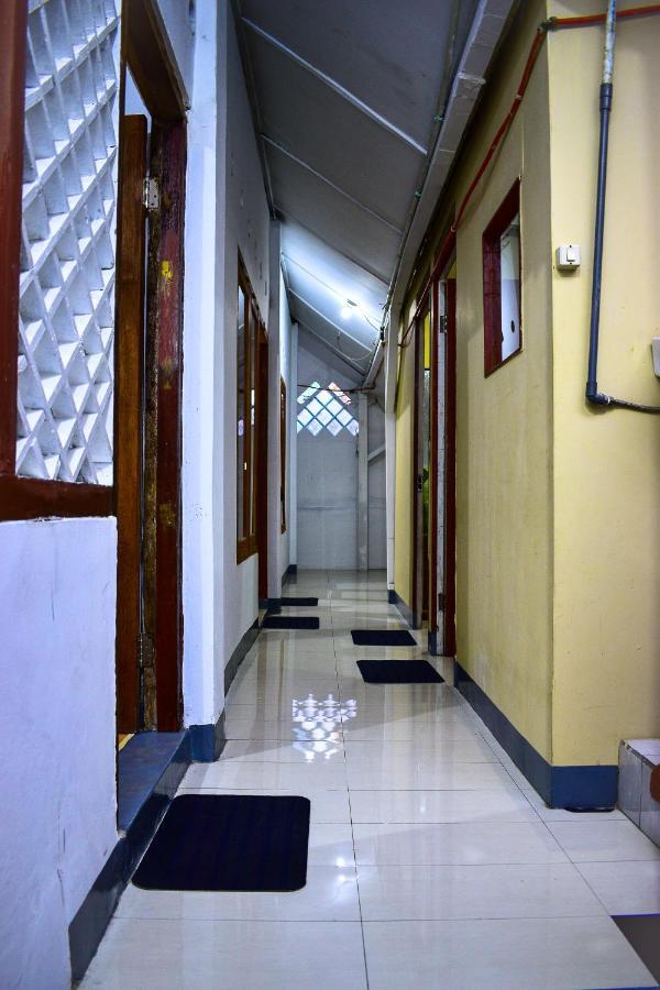 Simplycity Hostel Syariah Bandung Eksteriør bilde